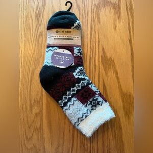 C.W. Hart Women's Aloe Infused Cabin Socks